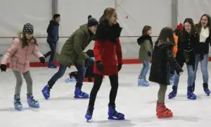 Pista de patinaje en León: horarios, precios y mejores opciones