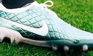 Las mejores botas de fútbol en Decathlon para cada tipo de terreno