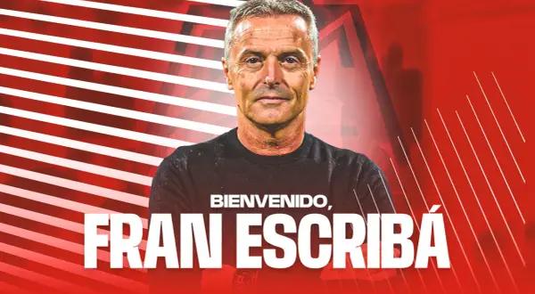¿Sabes cómo se llama el entrenador del Granada CF actualmente?